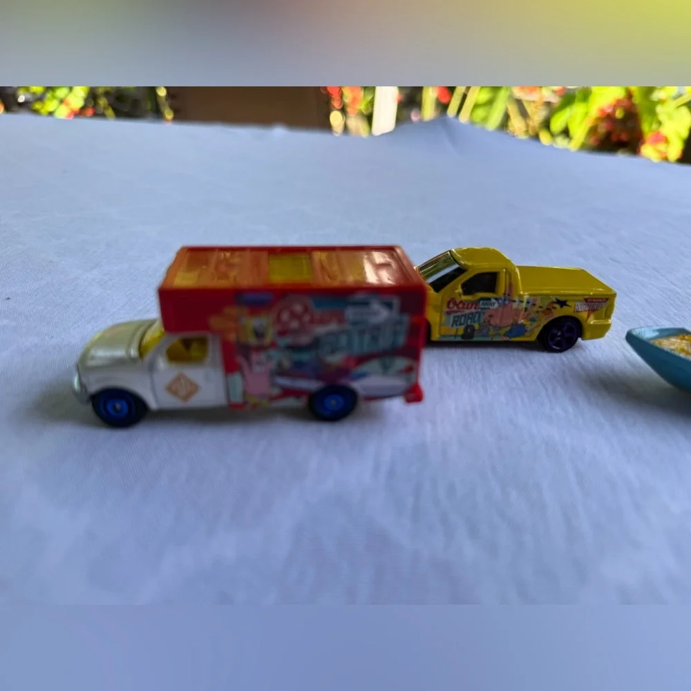 Nickolodeon Matchbox SpongeBob Squarepants cars